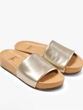 beek Pelican Leather Platform Sandal size 7, like New